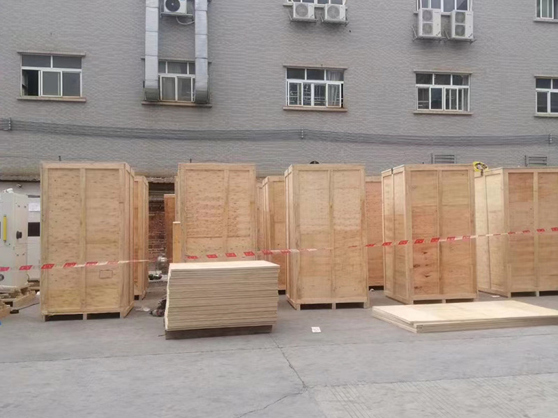 出(chu)口越南真空免檢(jiǎn)木箱