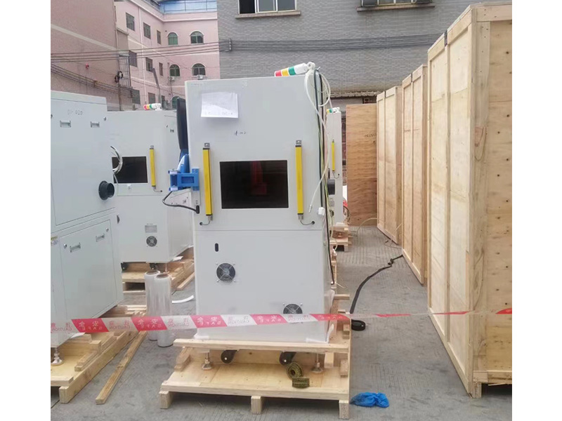 東莞某公司(sī)出口越南木(mù)箱