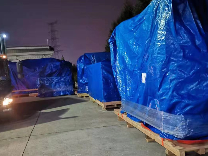 廣州韓國LG搬(ban)遷防雨真空包(bāo)裝